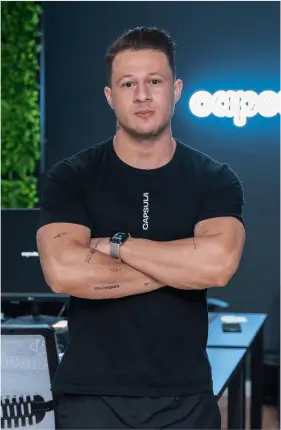 Conheça a Capsula. Agência de Marketing Digital e Produtora 6 Capsula Agência de Marketing Digital Italo Eduardo